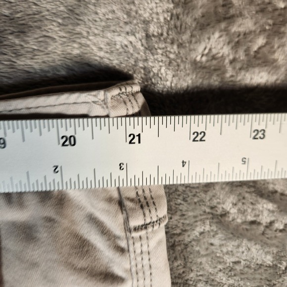 Lee Cargo Shorts Men's 42X11 Beige Dungarees Wyoming Cotton Khaki - Picture 2 of 12